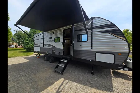 J&J Rv Rentals Forest River