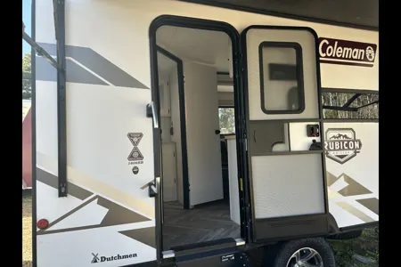 Coleman 1608RB Rubicon Travel Trailer