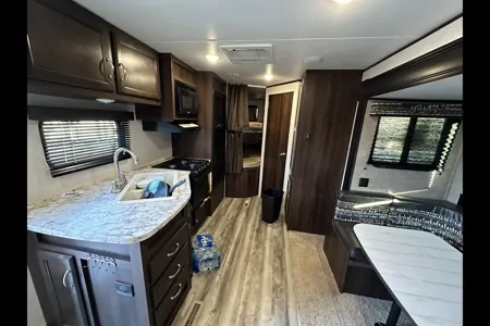 Danny's Jayco Jayflight 242BHSW Travel Trailer