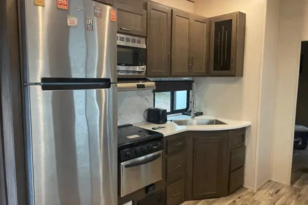 Kathy's Forest River 2019 Fifth Wheel