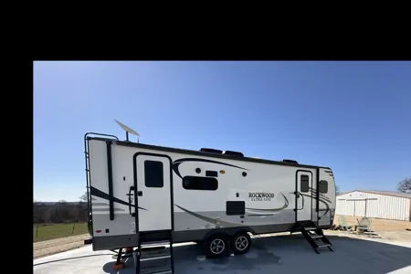 Perry's Forest River Rockwood ultra lite Travel Trailer