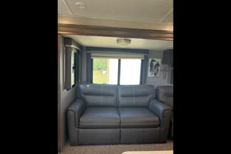 Perry's Forest River Rockwood ultra lite Travel Trailer