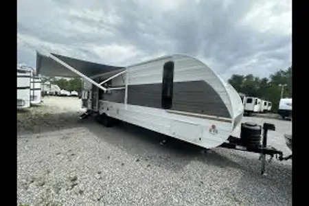 Austin's Forest River Wildwood xlite 26ice Travel Trailer