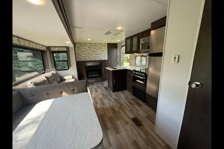 Grill & Chill Bunkhouse Bungalow