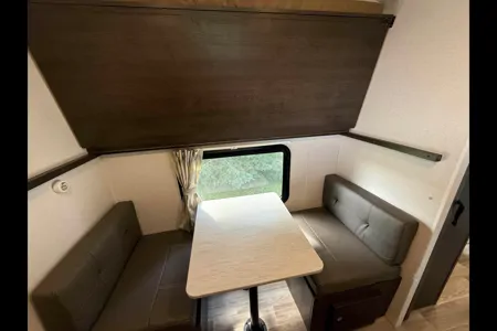 Grill & Chill Bunkhouse Bungalow