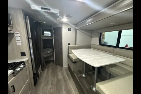 Cody's Coachmen Catalina Travel Trailer