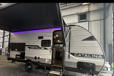 Cody's Coachmen Catalina Travel Trailer