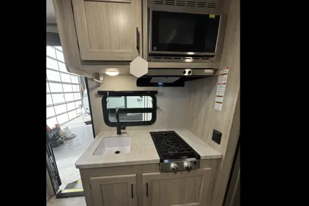 Cody's Coachmen Catalina Travel Trailer