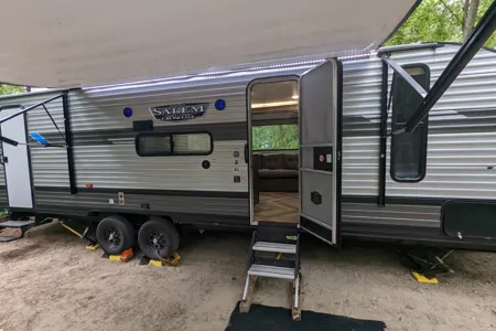Ken's Forest River Salem travellite Travel Trailer