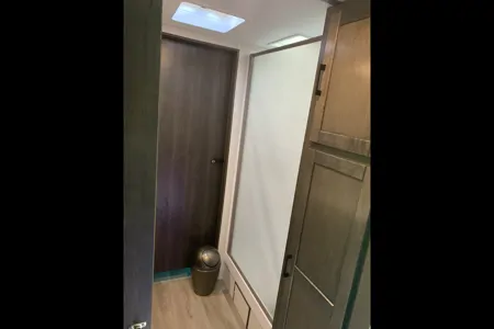 Kenneth's Crossroads New York apartment