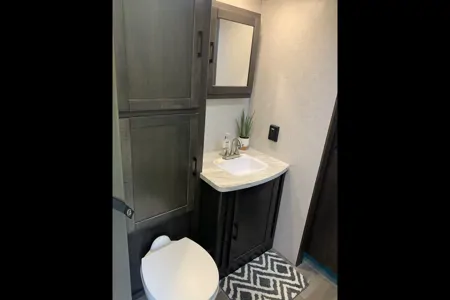 Kenneth's Crossroads New York apartment