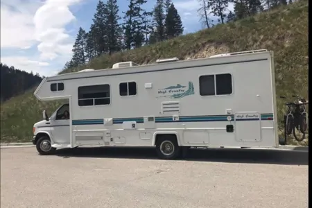 sherwyn's Ford cutaway Class C