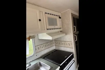 Fleetwood Wilderness Yukonultralight aluminum frame