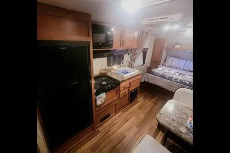 Cozy Gulf Stream Conquest