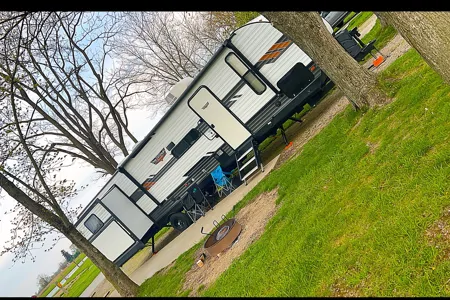Tim's Forest River Wildwood 31qktbs  Travel Trailer