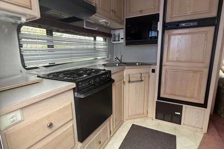 Doug's Glendale Fifth Wheel 