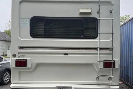 Doug's Glendale Fifth Wheel 