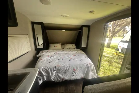 John's Keystone 2070BH Travel Trailer