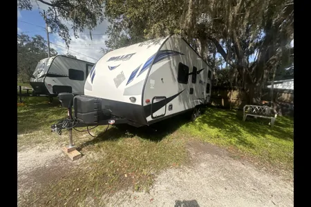 John's Keystone 2070BH Travel Trailer