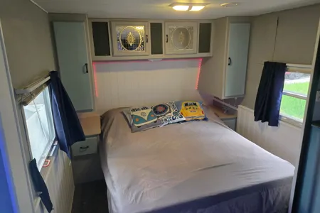 Geoff's Fleetwood Mallard Travel Trailer