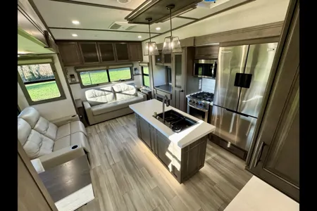 2025 Grand Design - 41’ Luxury Camping - Sleeps 7