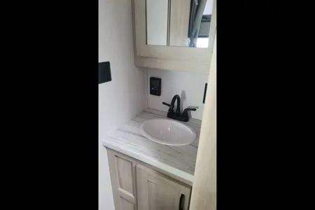 East to West 2025 EAST TO WEST Della Terra LE 260BHLE Travel Trailer