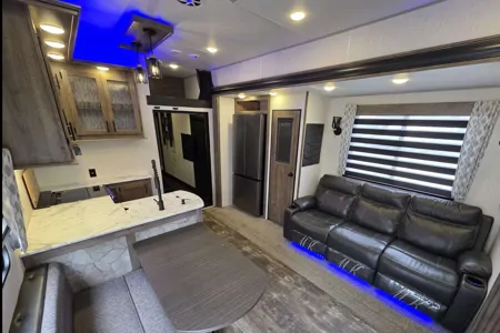 The Family Fun Forest River Wolfpack Fifth Whee