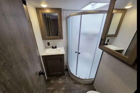 The Family Fun Forest River Wolfpack Fifth Whee