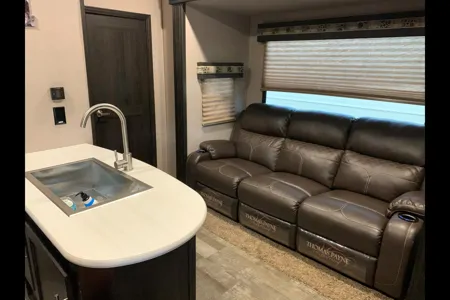 Piper's Forest River 31hfx Toy Hauler