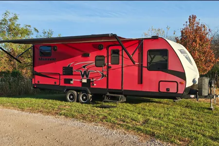 Meet Clifford, tows like a 24', lives like a 30'!