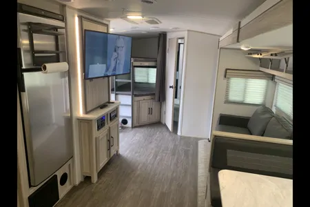 Francisco's Shadow Cruiser Shadow Cruiser Travel Trailer