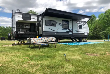  2021 Palomino Puma  32 BHKS Travel Trailer