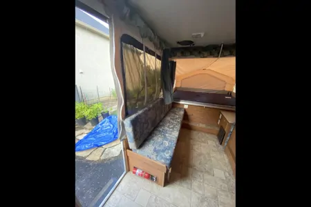Carl the Camper - Flagstaff Forrest River Popup Trailer