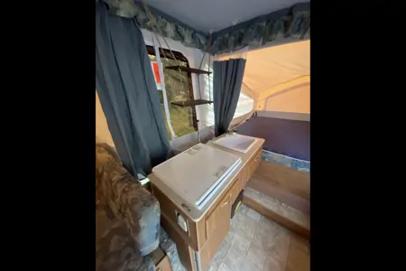 Carl the Camper - Flagstaff Forrest River Popup Trailer