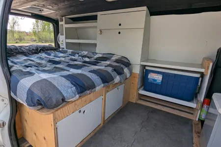 Shoebill Electrician (GMC Savana 2011)