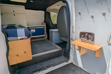 Shoebill Electrician (GMC Savana 2011)