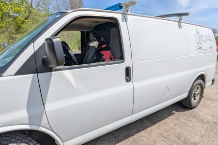 Shoebill Electrician (GMC Savana 2011)