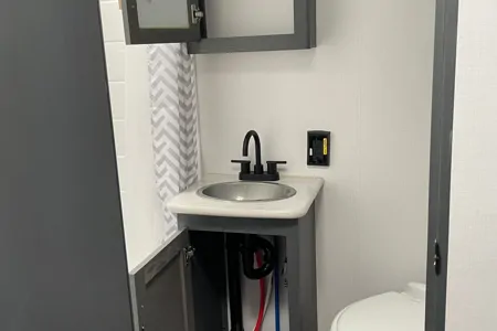 James's Keystone 1700BH Travel Trailer