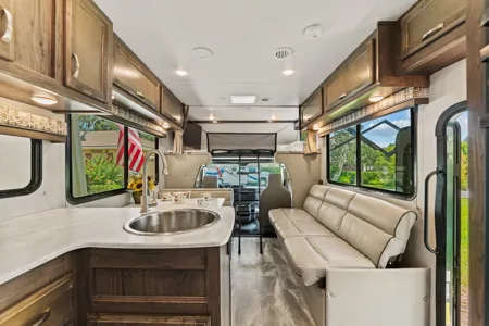 Gulf Stream CONQUEST Class C
