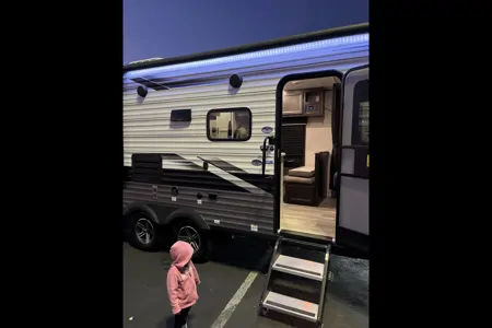 Gustavo's Jayco Jayco jay flight slx8 Travel Trailer