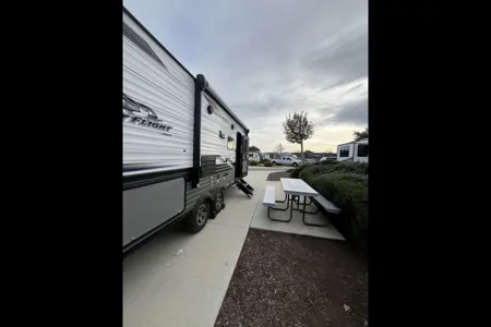 Gustavo's Jayco Jayco jay flight slx8 Travel Trailer