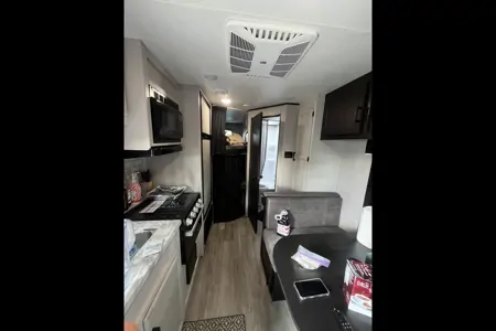 Gustavo's Jayco Jayco jay flight slx8 Travel Trailer