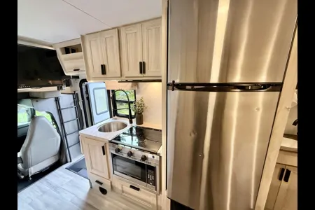 2023 Forest River SUNSEEKER 2250(Bedroom slide) - Sleeps 5!