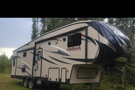 Kandace's Keystone Outback 296 Fifth Wheel