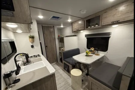 Grand River 17BHG Travel Trailer2026