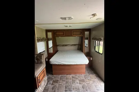 🇨🇦 Dan & Monique’s 24’ KZ Sportsmen Travel Trailer. Family Friendly!  Easy booking!