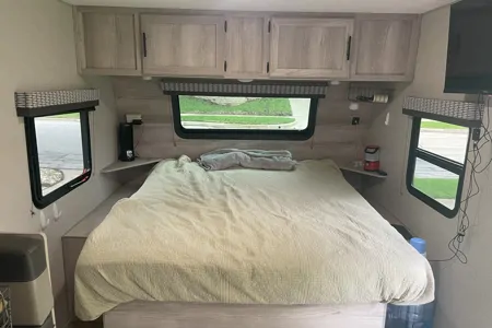 Eddie the Escape - Ultralight Travel Trailer