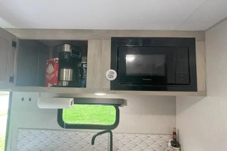 Eddie the Escape - Ultralight Travel Trailer