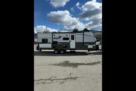 Darren 's  avenger Travel Trailer!!!