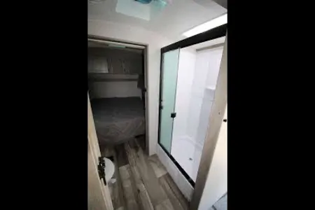 Randy's Keystone Outback 281ubh Travel Trailer